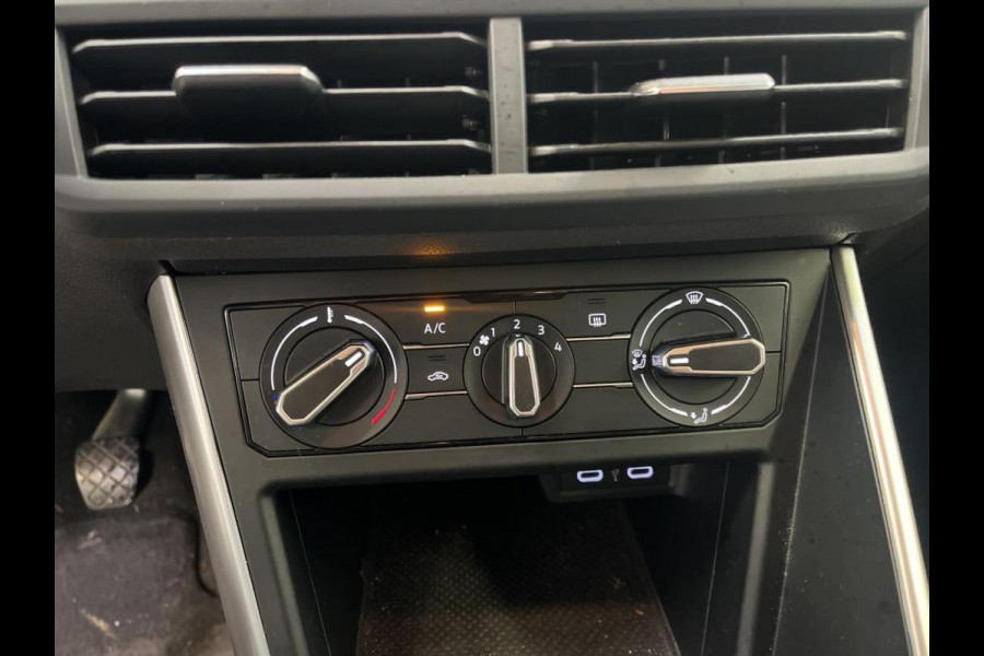 Volkswagen Polo 1.0 TSI Life Navigatie Apple Carplay/Android Auto Cruise Control Virual Cokpit Full Led Lichtmetalen velgen Airco