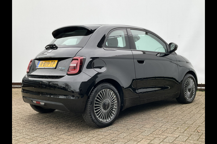 Fiat 500 Icon 42 kWh SOH 93% Carplay Cruise Clima Led Digitaal NL-Auto Voll.Onderhouden!