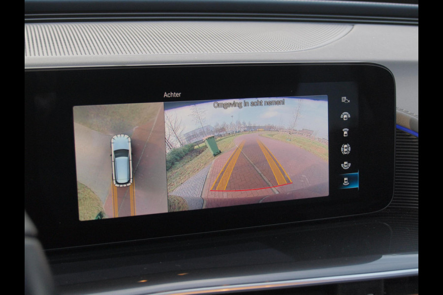 Mercedes-Benz EQC 400 4MATIC Premium Plus 80 kWh | Panoramadak | Burmester | Head-Up Display | Sfeerverlichting | 360 Camera |