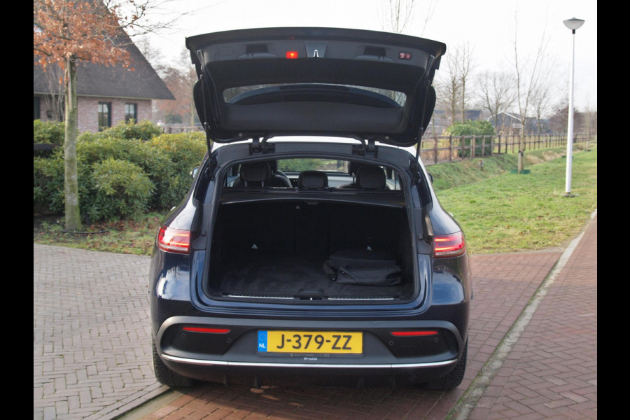 Mercedes-Benz EQC 400 4MATIC Premium Plus 80 kWh | Panoramadak | Burmester | Head-Up Display | Sfeerverlichting | 360 Camera |