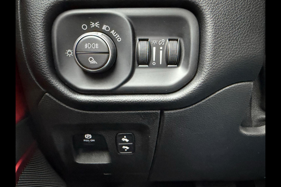 Dodge Ram 1500 5.7 V8 4x4 Crew Cab