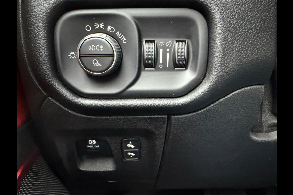 Dodge Ram 1500 5.7 V8 4x4 Crew Cab