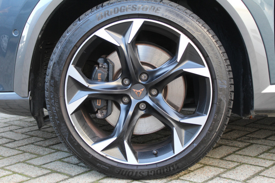 CUPRA Formentor 1.4 e-Hybrid 245PK VZ Performance | ACC | 360 Camera | BLIS | Navigatie | Stoel/Stuur verwarming