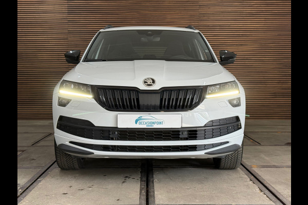 Škoda Karoq 1.5 TSI DSG 4x4 Sportline Business | 1800KG Trekgewicht | Carplay | Sportstoelen | Camera