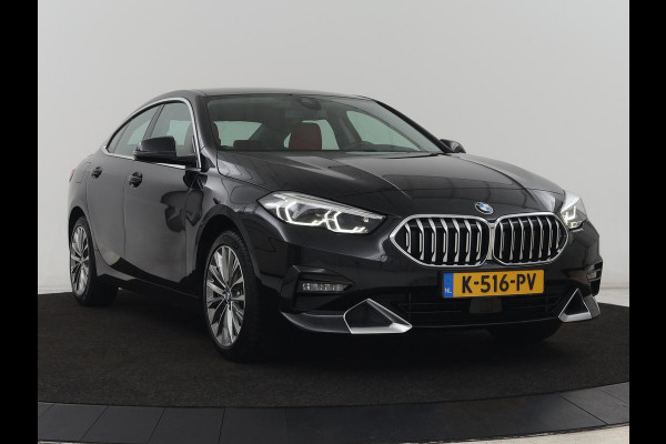 BMW 2 Serie Gran Coupé 220i High Executive | Head-Up | Adaptive cruise | Leder | Camera | Stoelverwarming | Sportstoelen | Luxury Line | Carplay | Live Cockpit | Navigatie | Park Assist | Full LED
