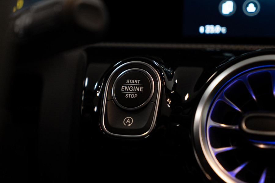 Mercedes-Benz A-Klasse AMG 45 S 4MATIC+ Edition 1 PANO|LEDER|PERFORMANCE|STOELKOELING