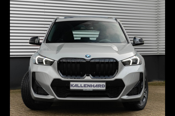 BMW X1 xDrive25e M-Sport - Pano - Memoryzetel - Harman Kardon - Driving Ass Prof