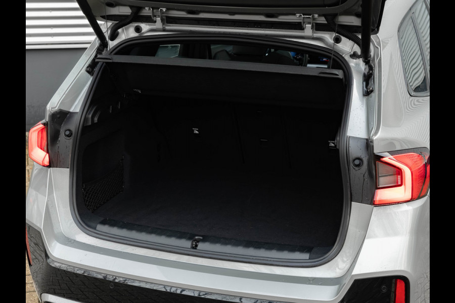 BMW X1 xDrive25e M-Sport - Pano - Memoryzetel - Harman Kardon - Driving Ass Prof