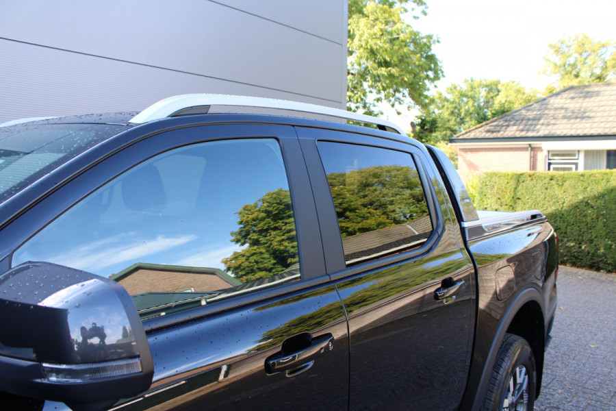 Ford Ranger 2.3 Double Cab PHEV Wildtrak Nieuw | B&O | Trekhaak | Elektr. Rolhoes | BLIS | Adaptieve cruise