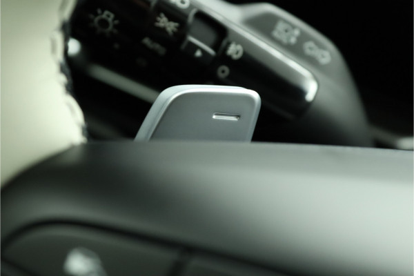 Kia Sportage 1.6 T-GDi Hybrid GT-Line Apple Carplay/Android Auto - Cruise Control - Dodehoekdetectie - Schuif-/Kanteldak  - Navigatie - Stuur/Stoelverwarming - Fabrieksgarantie tot 10-2032