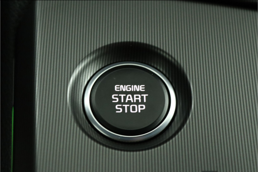 Kia Sportage 1.6 T-GDi Hybrid GT-Line Apple Carplay/Android Auto - Cruise Control - Dodehoekdetectie - Schuif-/Kanteldak  - Navigatie - Stuur/Stoelverwarming - Fabrieksgarantie tot 10-2032