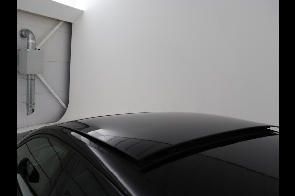 CUPRA Leon 1.4 e-Hybrid Black Edition | Origineel NL | Panoramadak | Leder | Stoelverwarming | Adaptive cruise | Sfeerverlichting | Carplay | Memory | Keyless | Camera | Stuurverwarming | PHEV | Plug In