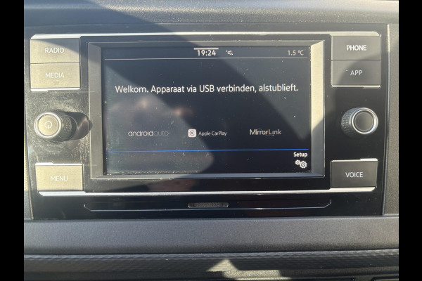 Volkswagen Transporter 2.0 TDI L2H1*A/C*CRUISE*CAM*HAAK*CARPLAY*3PERS*