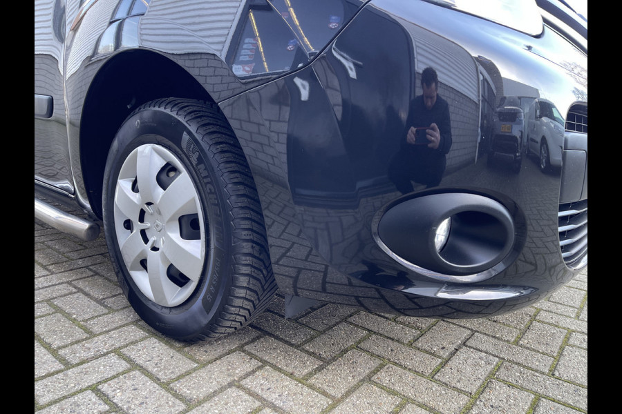 Renault Kangoo 1.5 Blue dCi 95pk Work Edition / zwart metallic / vaste prijs rijklaar € 12.950 ex btw / lease vanaf € 218 / airco / cruise / trekhaak / dakdragers / euro 6 / bpm vrij !