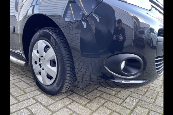 Renault Kangoo 1.5 Blue dCi 95pk Work Edition / zwart metallic / vaste prijs rijklaar € 12.950 ex btw / lease vanaf € 218 / airco / cruise / trekhaak / dakdragers / euro 6 / bpm vrij !