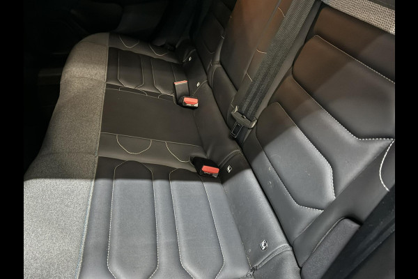 Citroën C4 1.2 Puretech Shine Garantie Head-Up Carplay Camera Adoptieve Cruise Navi Clima Keyless Led Dab Rijklaar