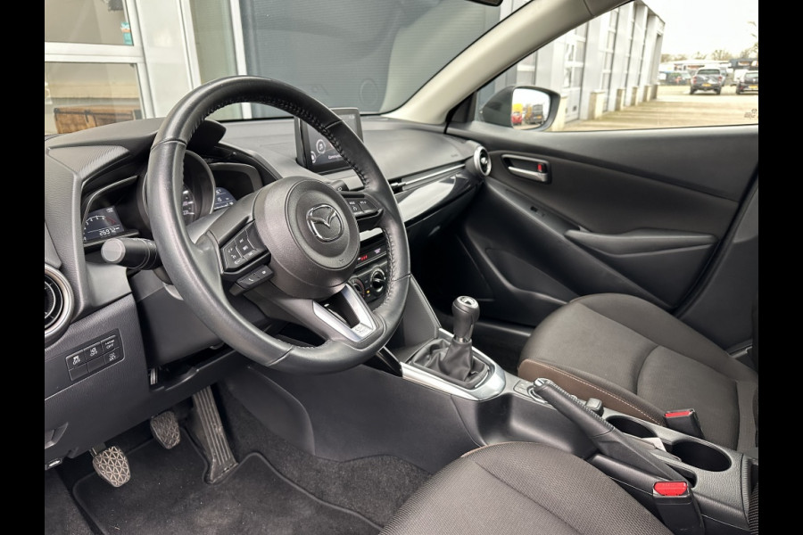Mazda 2 1.5 90pk Style Selected, navi, cruise, airco, trekhaak