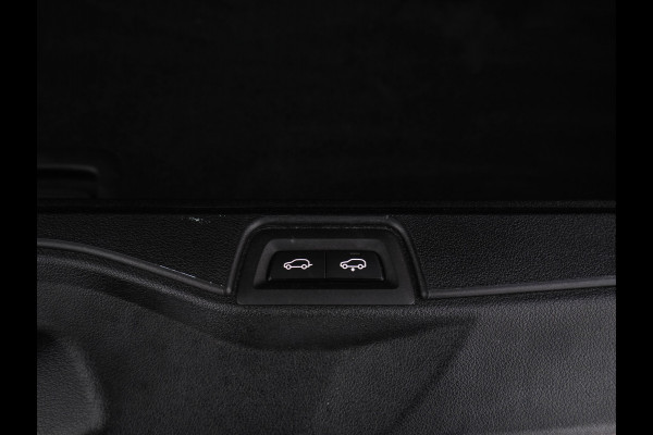 BMW X7 xDrive30d High Executive [ 7-Pers. ] Aut. *PANO | LEATHER | LASER-LED | HEAD-UP | SOFTCLOSE | BOWERS&WILKINS | BLINDSPOT | DIGI-COCKPIT | MEMORY-PACK | TOPVIEW | PRIVACY-GLASS | NAVI-FULLMAP | TOWBAR | 22''ALU*