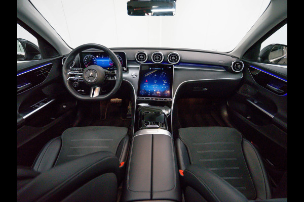 Mercedes-Benz C-Klasse Estate C 180 AMG Line | Carplay | Achteruitrij camera