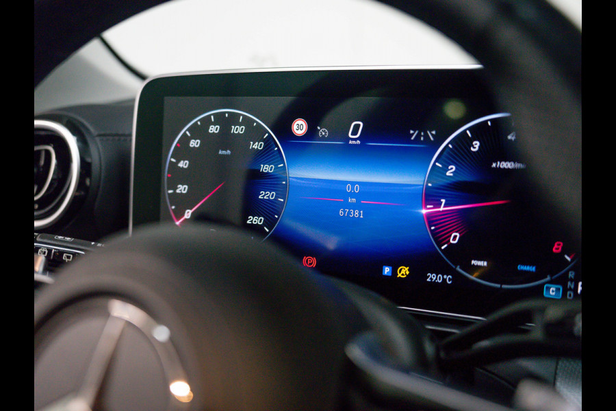 Mercedes-Benz C-Klasse Estate C 180 AMG Line | Carplay | Achteruitrij camera