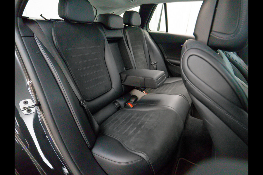 Mercedes-Benz C-Klasse Estate C 180 AMG Line | Carplay | Achteruitrij camera