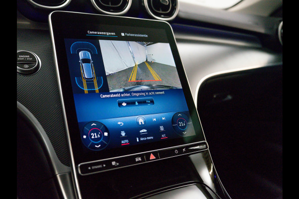 Mercedes-Benz C-Klasse Estate C 180 AMG Line | Carplay | Achteruitrij camera