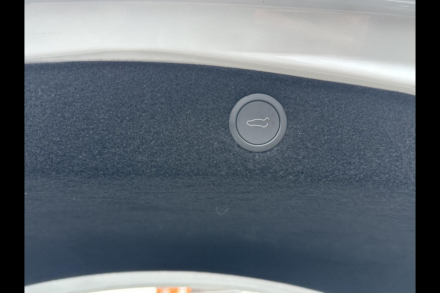 Tesla Model 3 Premium Long Range AWD 78 kWh | STOELVERWARMING VOOR/ACHTER | STUURVERWARMING | FABRIEKS GARANTIE T/M 20-06-2028 OF 80k KM | ELKT. ACHTERKLEP | ELKT. STOELEN |