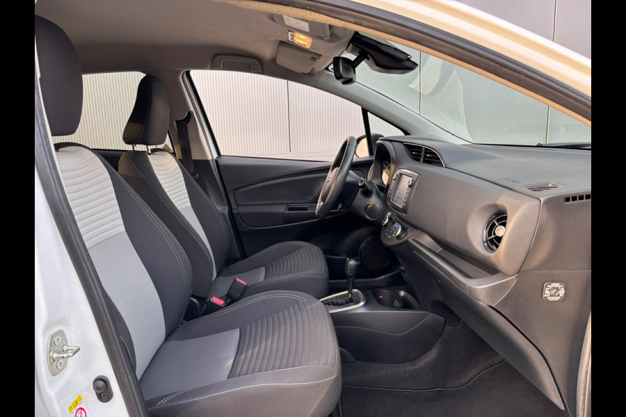 Toyota Yaris 1.5 Hybrid Aspiration / Automaat / Camera