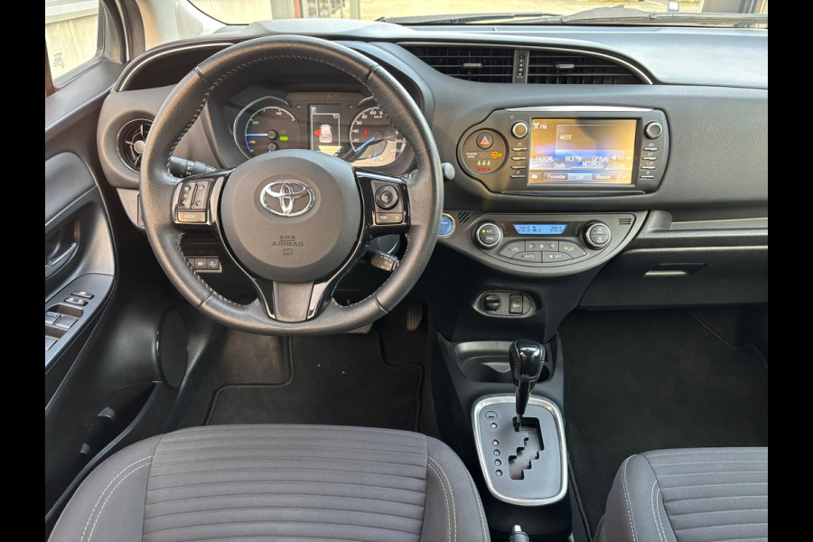 Toyota Yaris 1.5 Hybrid Aspiration / Automaat / Camera