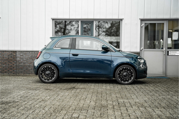 Fiat 500 La Prima 42 kWh | Pano | Leder | Full Led | Camera | ACC