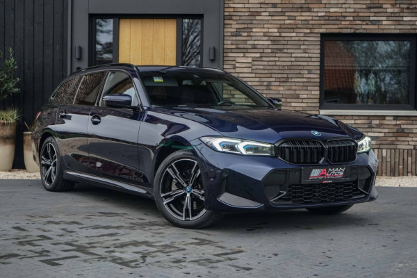 BMW 3 Serie Touring 330e xDrive M-Sport Individual