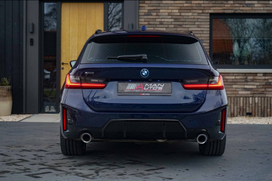 BMW 3 Serie Touring 330e xDrive M-Sport Individual