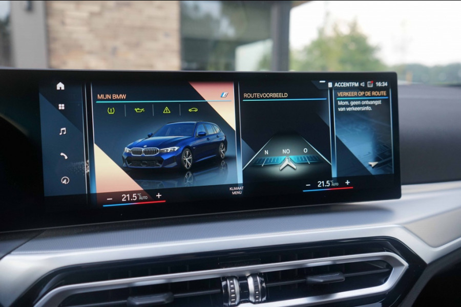 BMW 3 Serie Touring 330e xDrive M-Sport Individual