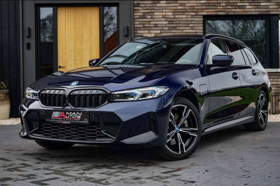 BMW 3 Serie Touring 330e xDrive M-Sport Individual