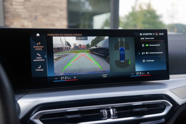 BMW 3 Serie Touring 330e xDrive M-Sport Individual