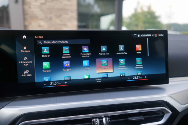 BMW 3 Serie Touring 330e xDrive M-Sport Individual