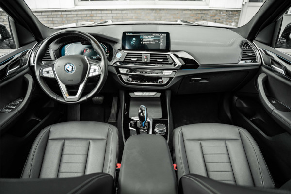 BMW iX3 Executive 80 kWh | Leder | Pano | AppleCarplay | Camera