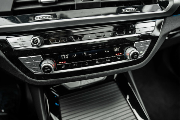 BMW iX3 Executive 80 kWh | Leder | Pano | AppleCarplay | Camera