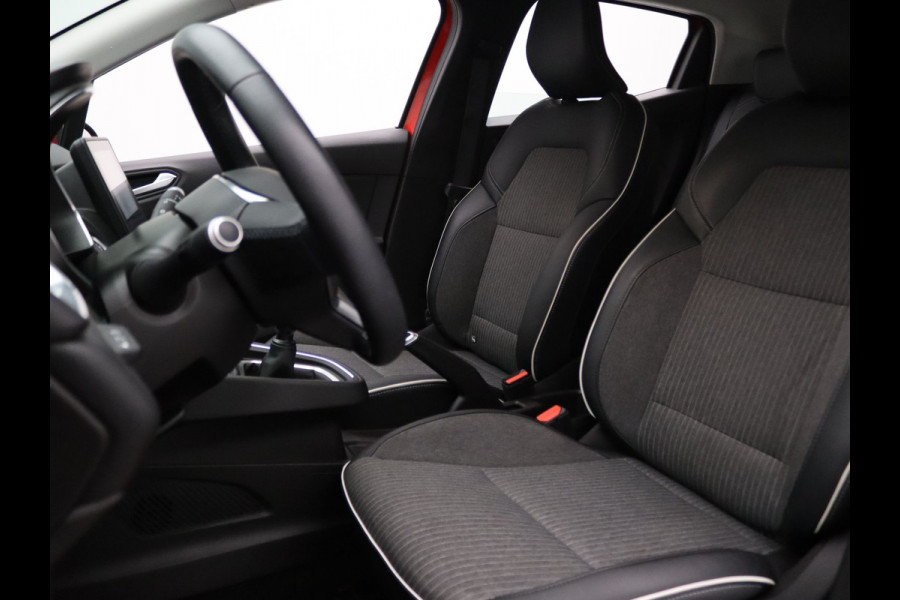 Renault Clio 100pk TCe Intens Cruise | Climate | Carplay | Parkeersens. achter