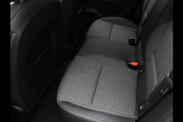 Renault Clio 100pk TCe Intens Cruise | Climate | Carplay | Parkeersens. achter