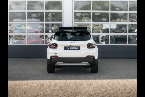 Jeep Avenger Summit 54 kWh | Uit voorraad leverbaar | 17%  Bijtelling | Schuif/Kanteldak | Leder&Winter Pack | Warmtepomp | Info&Convenience Pack | Full Operational Lease € 599,-