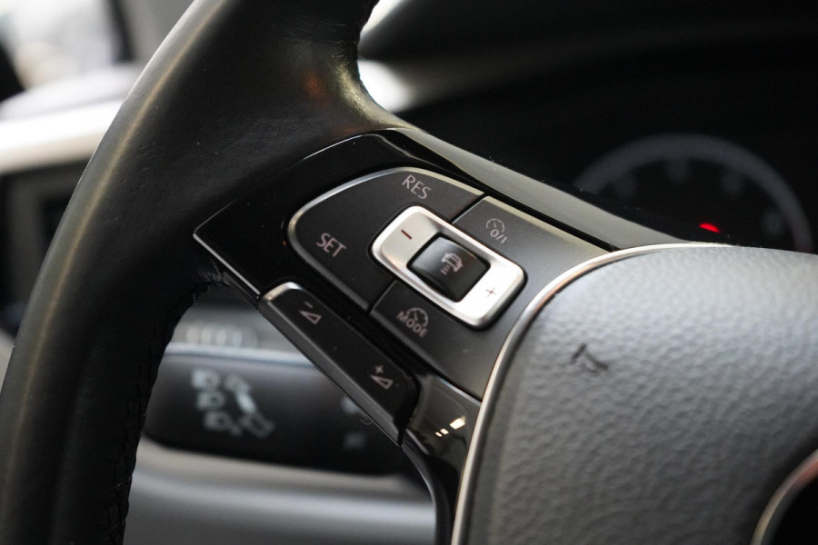 Volkswagen Polo 1.0 TSi 95pk Comfortline 5-drs | Stoelverwarming | Climate control | Adaptive cruise | Apple Carplay