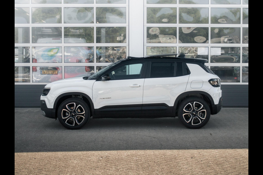 Jeep Avenger Summit 54 kWh | 17% Bijtelling | Schuif/Kanteldak | Leder&Winter Pack | Warmtepomp | Info&Convenience Pack