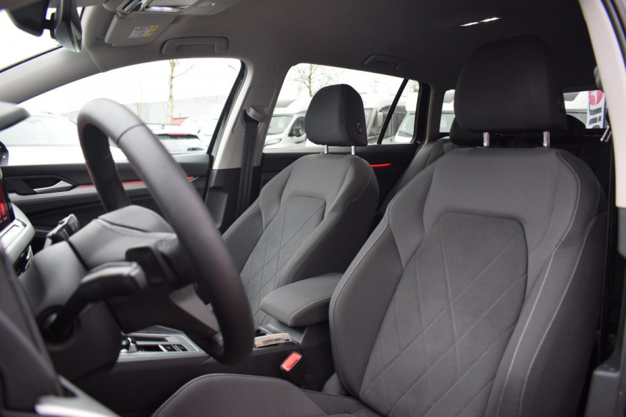 Volkswagen Golf Variant 1.0 eTSI Life Business | Stuur- en Stoelverw. | Sportstoelen | LED | Massage