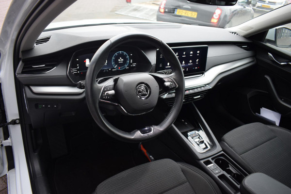 Škoda Octavia Combi 1.0 e-TSI Business Edition | Apple CarPlay | Sportstoelen | Keyless | Cruise