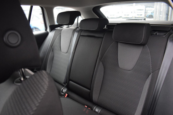 Škoda Octavia Combi 1.0 e-TSI Business Edition | Apple CarPlay | Sportstoelen | Keyless | Cruise