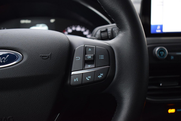 Ford FOCUS Wagon Wagon 1.5 EcoBlue Titanium Business | Automaat | Trekhaak | Apple CarPlay | Climate
