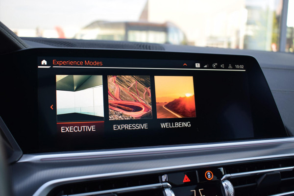 BMW X5 xDrive40i High Executive | M-Sport | Pano | HUD | Memory | Stuurverw.