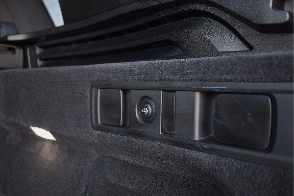 BMW X5 xDrive40i High Executive | M-Sport | Pano | HUD | Memory | Stuurverw.