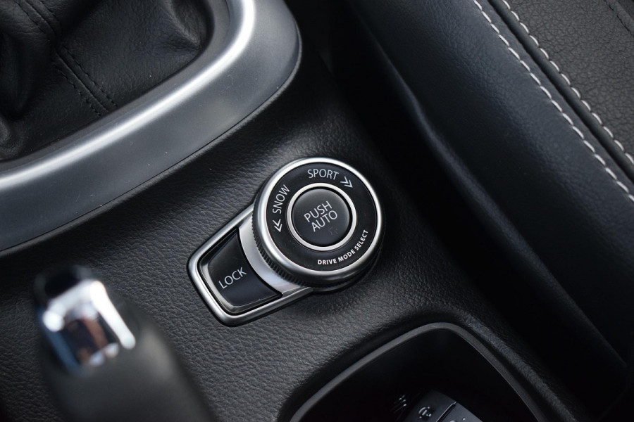 Suzuki S-Cross 1.4 Boosterjet AllGrip Style Smart Hybrid | 4X4 | Pano | Leer | Stoelverw. | Camera